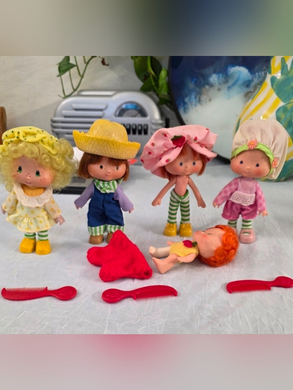 Lot Strawberry Shortcake Dolls  Vintage 1980s Kenner READ